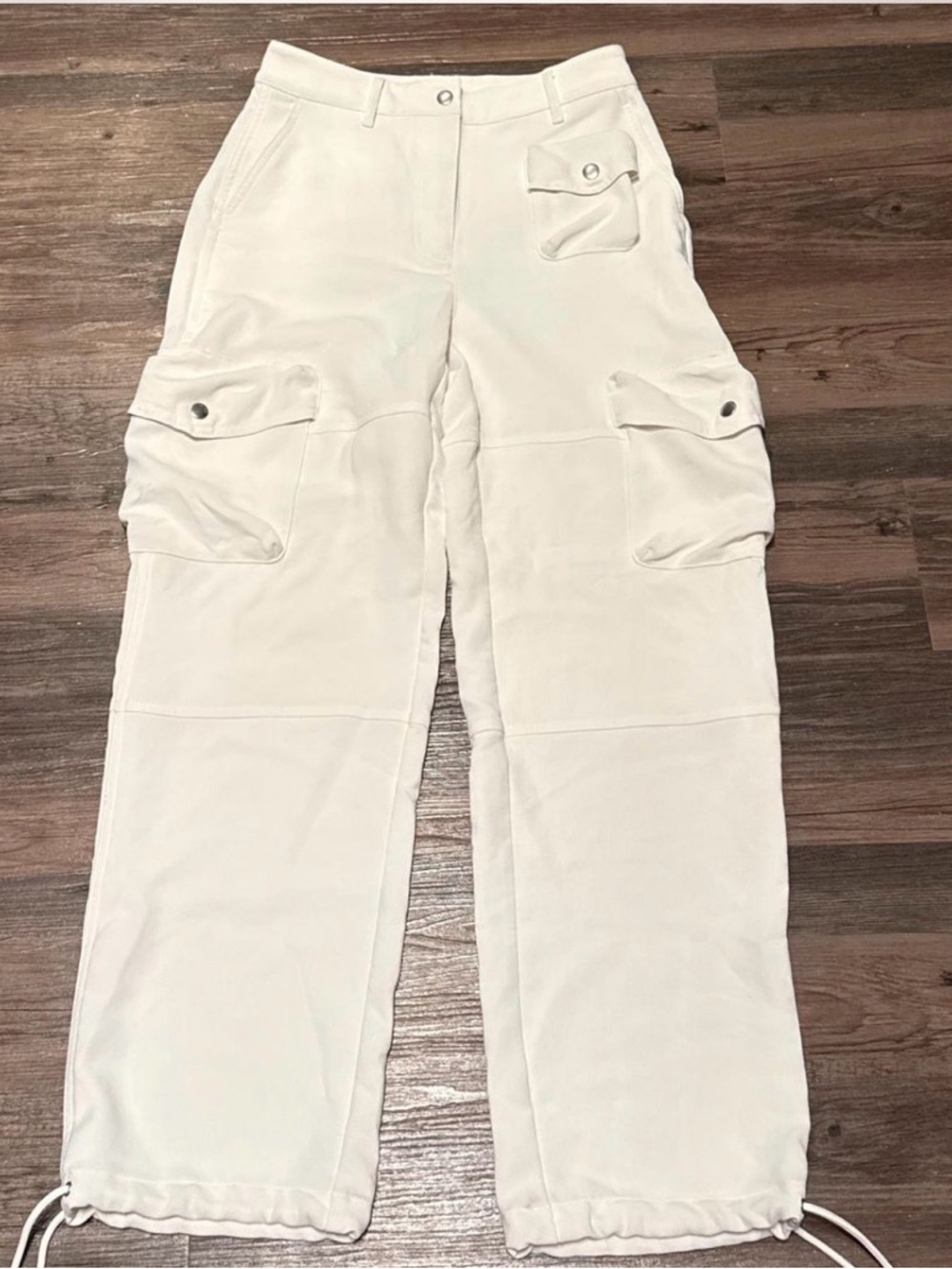 Aritzia white cargo pants